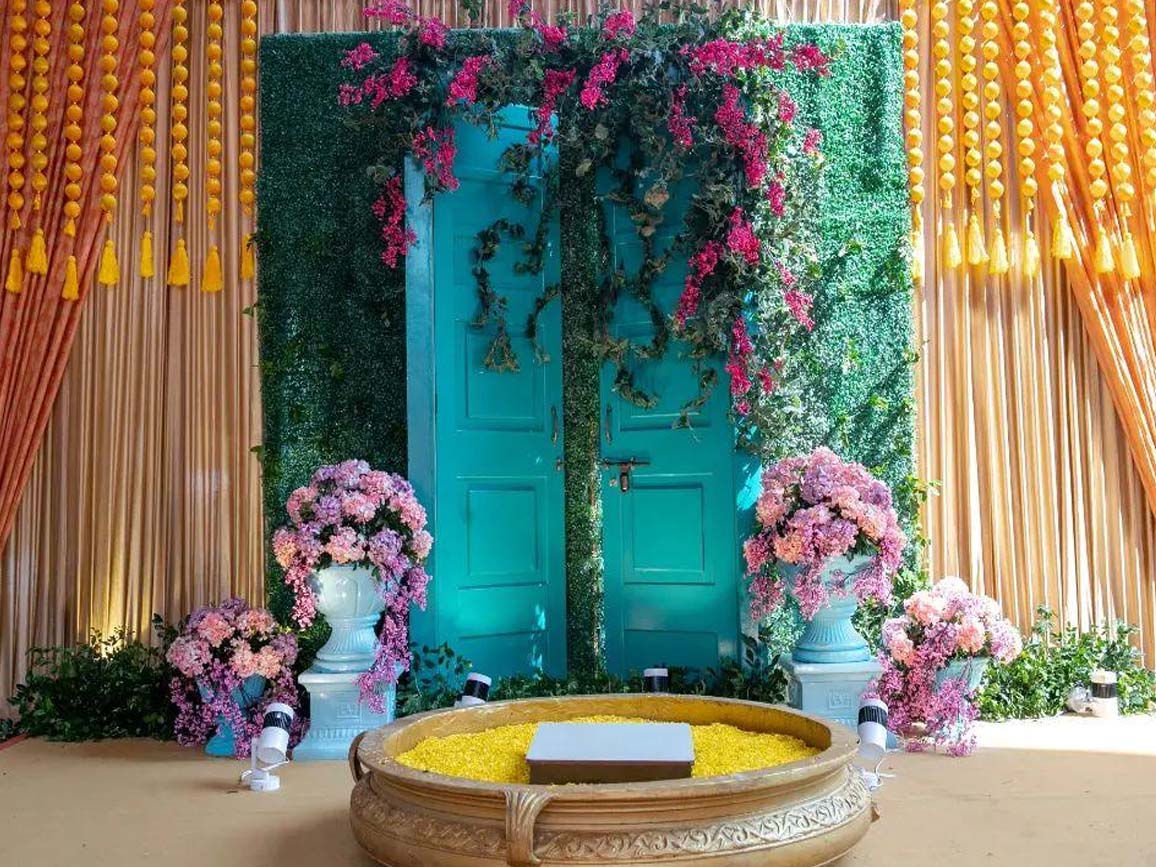 Haldi +Mehndi Backdrop Designs